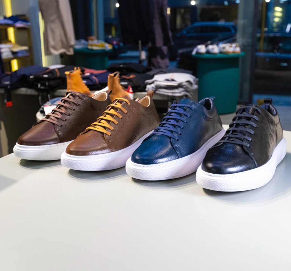 Sneakers homme 100% cuir 👌 Semelles très confortable 39-40-41-42-43-44